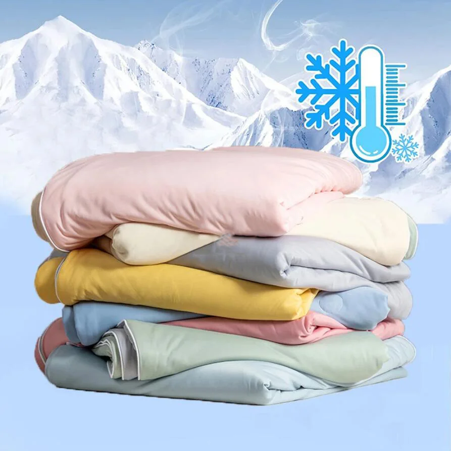 High Quality Cooling Blankets Smooth Silky Air Condition Comforter Lightweight Summer Quilt with Double Side Cooling Fabric
